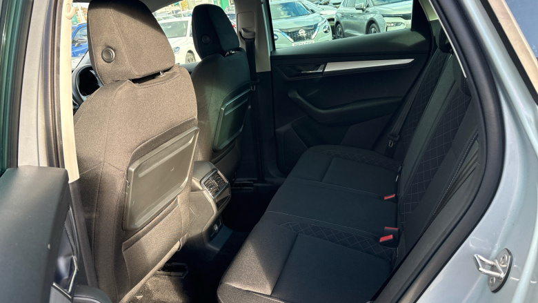 Skoda Karoq 1.0 TSI SE 5dr Petrol Estate